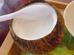 -海口骑楼小吃街