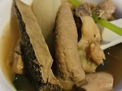 -牛一煲美食(江高店)