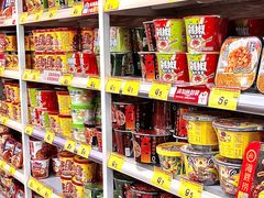 -好特卖HotMaxx(杭州滨江宝龙城店)