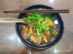 -阿芬卤面(花巷店)