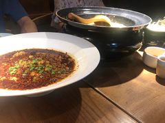 -九锅一堂酸菜鱼(新南凯德直营店)