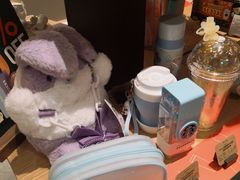 -星巴克臻选(上海中环广场2F店)