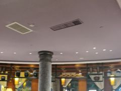 -八府香鸭·啫啫煲(华山路店)