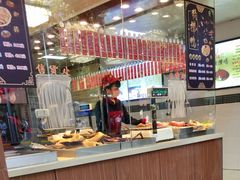 -狗撵鸭(泰山公寓店)