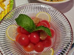 -肥肥虾庄·金牌油焖大虾(首义路店)