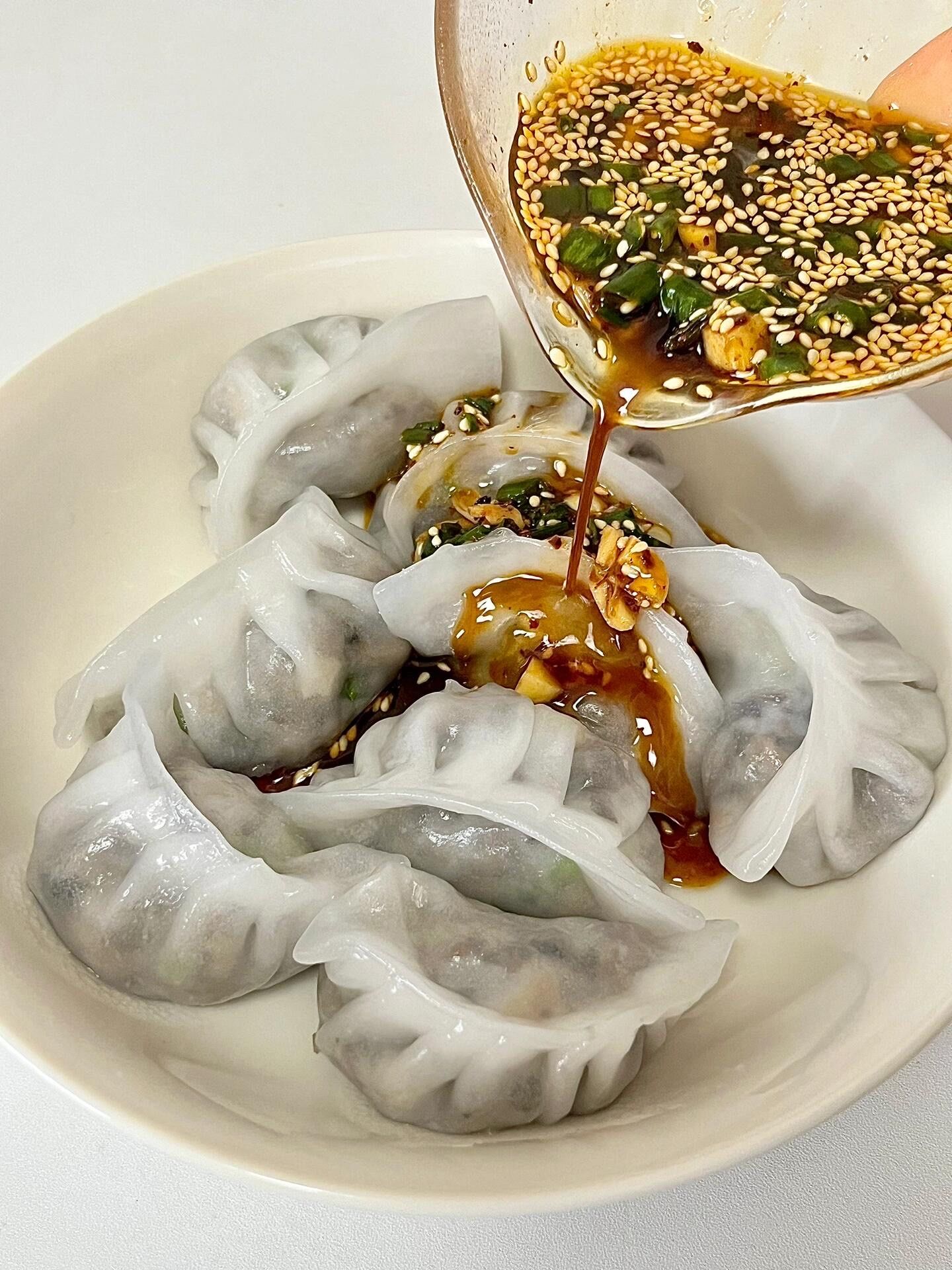 这个酸汤饺子配方太绝了!