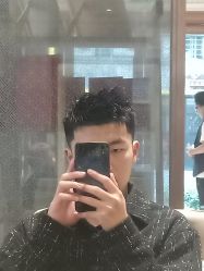 -罗亚帝造型