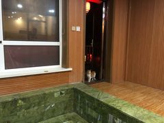 -大连步云山老汤度假山庄