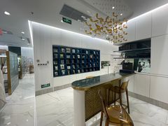 -海马体照相馆(环贸iapm大师爱情店)