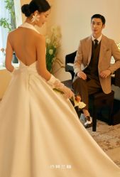 -莫兰迪婚纱摄影