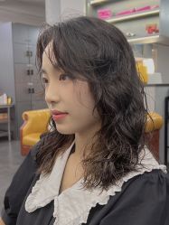 -诗悦发型SALON·圣罗兰店