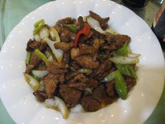 黑椒牛柳-大眼锅贴水饺(河东店)