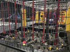 -嘿哟动霸CHUA·新潮玩运动娱乐中心·蹦床滑冰团建乐园