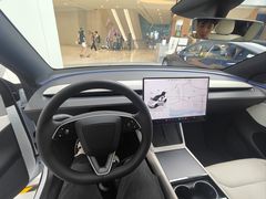 -TESLA 特斯拉(广州天环广场体验店)