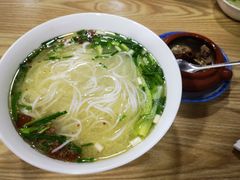 -德致祥云南过桥米线(云天小苑店)