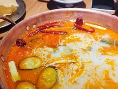 -洱火云南酸菜牛肉火锅(石景山当代商城店)