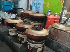 自助取餐区-威邵鸡煲(西华路总店)