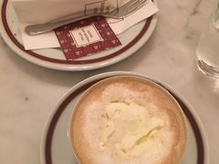 -Cafe Sacher(WIEN)