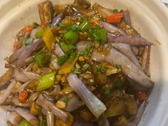 美味茄子煲-YAFEE雅菲·粤菜·湘菜·融合菜(魏公村店)