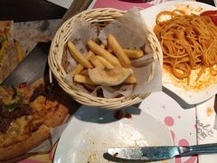-酷公社·榴莲披萨(太原街店)
