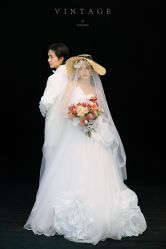 -喜爱高定婚纱摄影