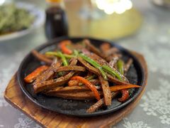 -天天向上素食餐厅(五台山店)