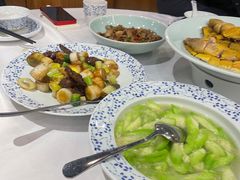 -围龙屋客家食府(福田店)