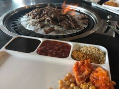 -牛味道炭火烤肉(湖前总店)