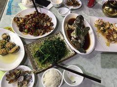 -范饭椰林川湘味海鲜·椰子鸡(三亚湾椰梦长廊店)