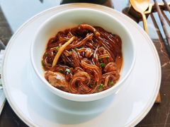 沙蒜烧豆面-新荣记(BFC外滩金融中心店)