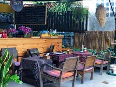 -Tikky Cafe