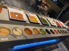 调料台-九鼎轩脆毛肚火锅(商业街店)