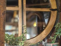 -良友书坊(安徽路店)