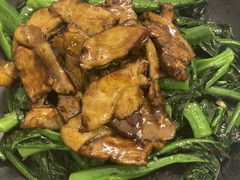 叉烧炒芥蓝-粤·向群饭店(龙津东路总店)