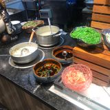 排队三小时就为了吃这顿自助烤肉[笑哭][笑哭][笑哭]