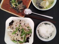 -天鹅到家·保姆月嫂育儿嫂(总店)