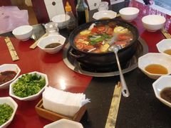 -花水湾红太阳牛肉汤锅