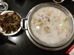 -老来福·非遗酸汤兔(凯旋路店)