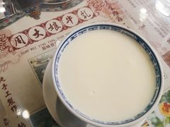 -周大娘牛乳(旧寨古村总店)