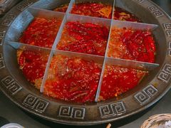 -疯狂的筷子老灶九宫格火锅