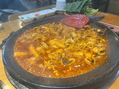 -红辣椒八爪鱼特色韩国料理专门店(远景路旗舰店)