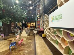 -钟书阁(松江泰晤士小镇店)