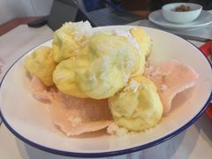 -雪乡人家东北菜·铁锅炖一切(高斯路店)
