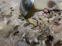 寒菌肉片汤-李久其家民间餐厅(观沙岭公园店)