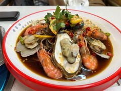 -老东镇啤酒屋海鲜加工·蒸汽海鲜·海鲜烧烤(台东店)