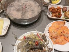 -黑金·寻焰自助百汇·烤肉·火锅(中街店)