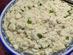 鸡扒豆腐-墨江小城故事餐厅