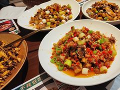 -拾捌川·自贡爆炒(新街口店)