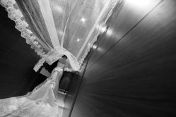 -上海彩妆秀摄影设计有限公司