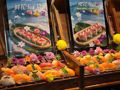 -雍容荟帝王蟹活龙虾展台自助(IFS黑金店)